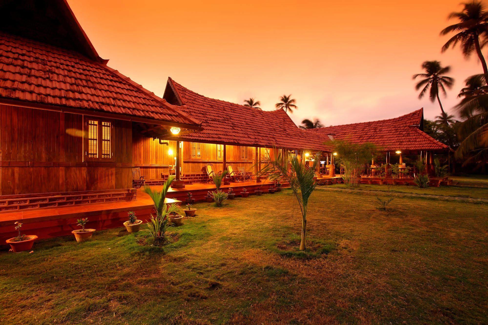 Kondai Lip Backwater Heritage Resort Kochi Extérieur photo