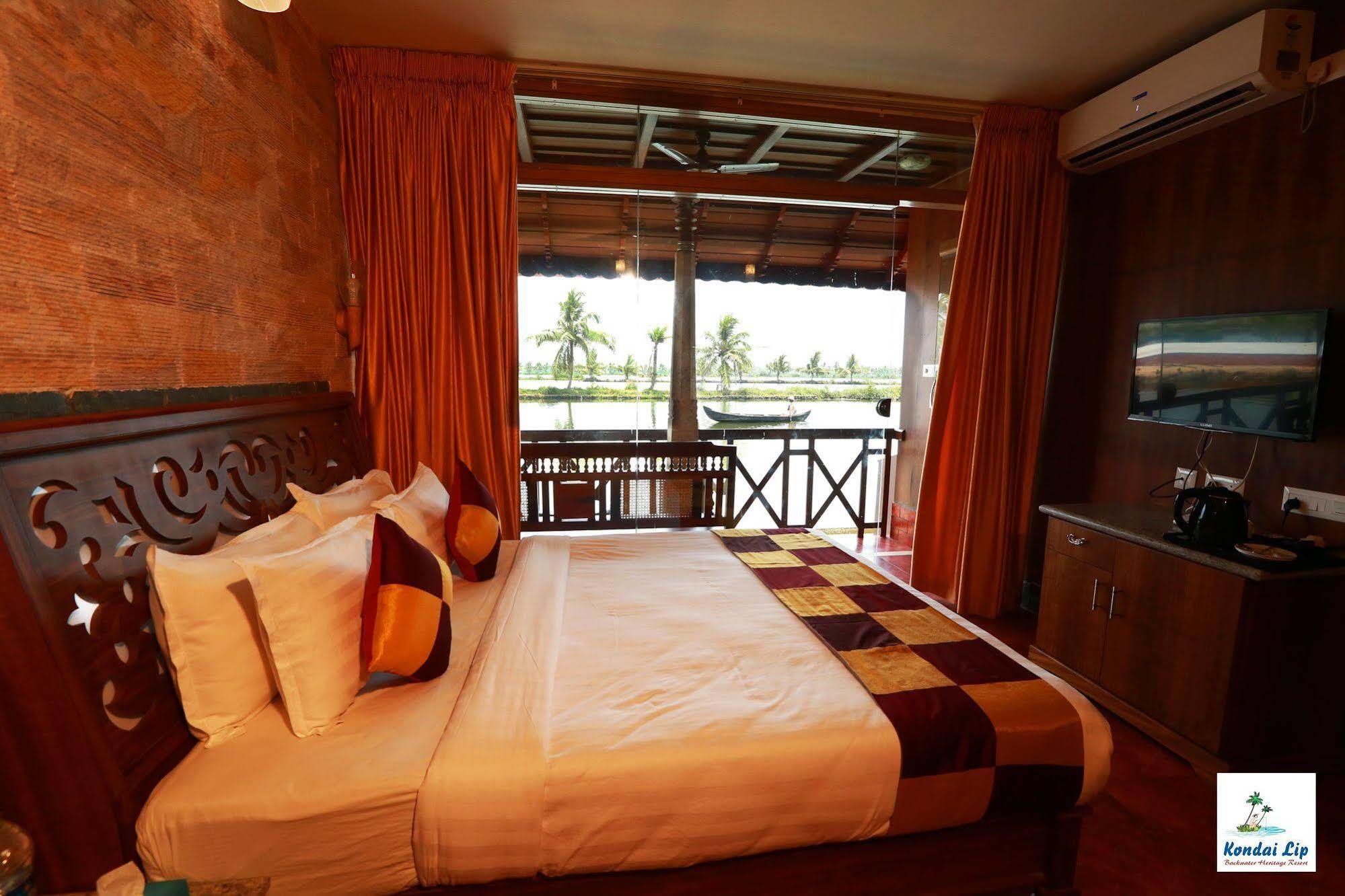 Kondai Lip Backwater Heritage Resort Kochi Extérieur photo